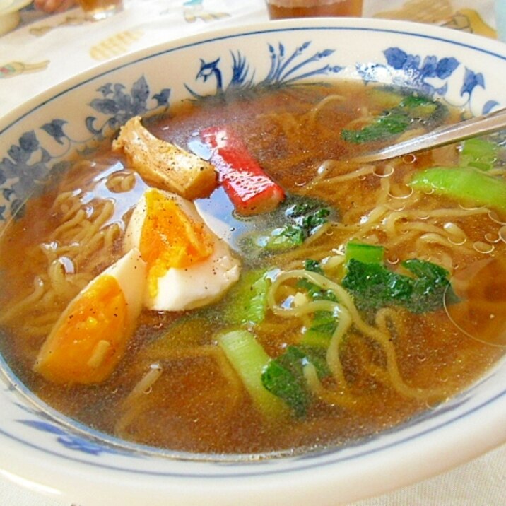 たまごとチンゲン菜のラーメン